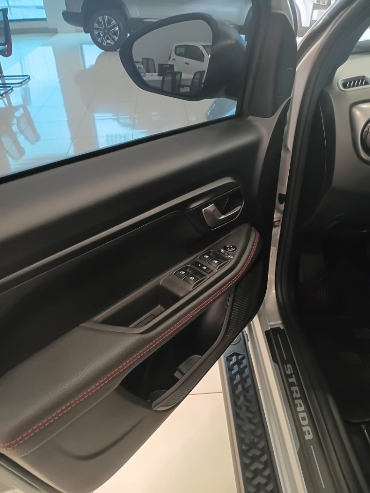 fiat strada 1.0 turbo 200 flex ultra cd cvt 4p automatico 20267