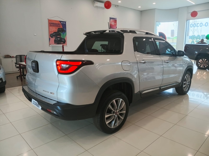 fiat toro 2.0 16v turbo diesel volcano 4wd at9 4p automatico 20194