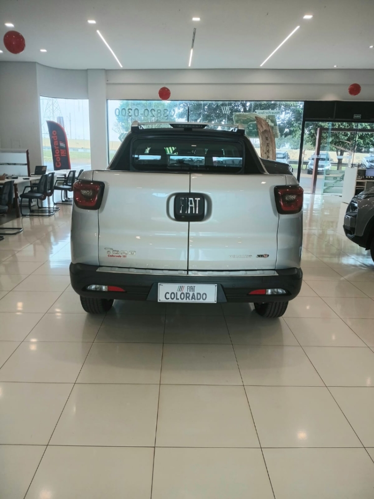 fiat toro 2.0 16v turbo diesel volcano 4wd at9 4p automatico 20196