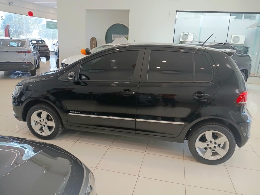 volkswagen fox 1.6 msi highline 16v flex 4p manual 20172
