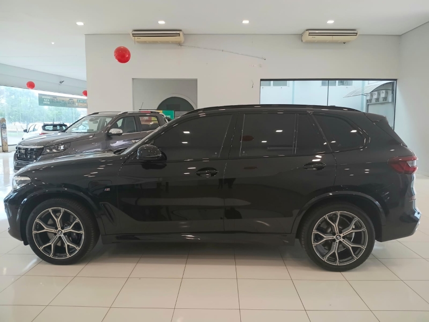 bmw x5 3.0 i6 turbo hibrido xdrive45e m sport automatico gasolina 4p 20213