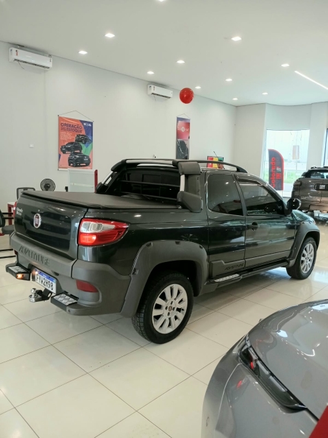 fiat strada 1.8 mpi adventure cd 16v flex 3p automatizado 2p automatico 20165