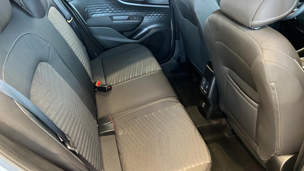 fiat fastback 1.0 turbo 200 audace hybrid cvt 2025 fiat fastback 1.0 turbo 200 audace hybrid cvt 2025