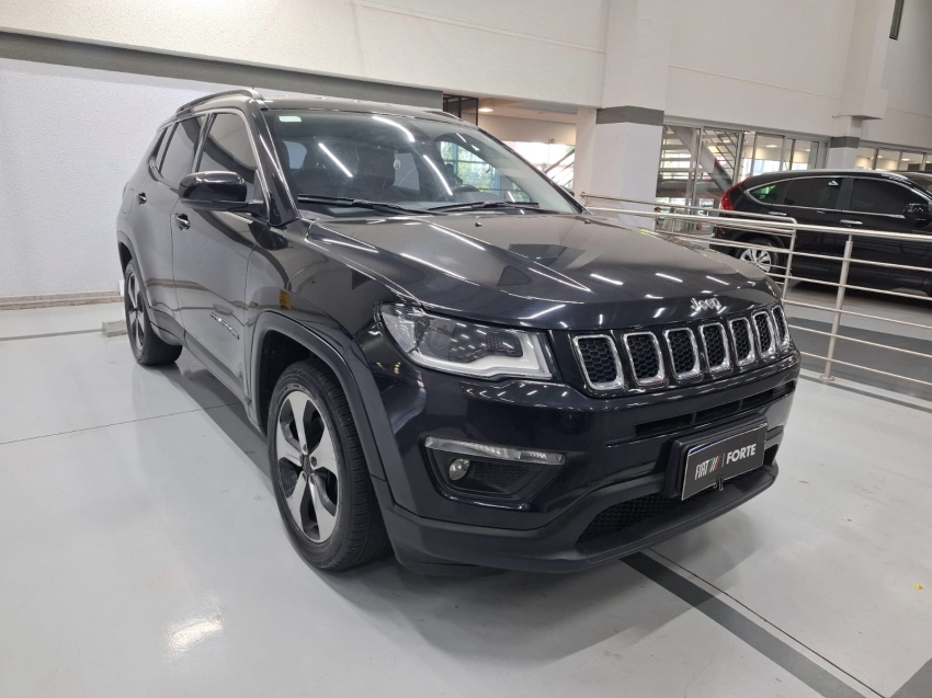 jeep compass 2.0 16v flex longitude automatico 4p 2018 jeep compass 2.0 16v flex longitude automatico 4p 2018