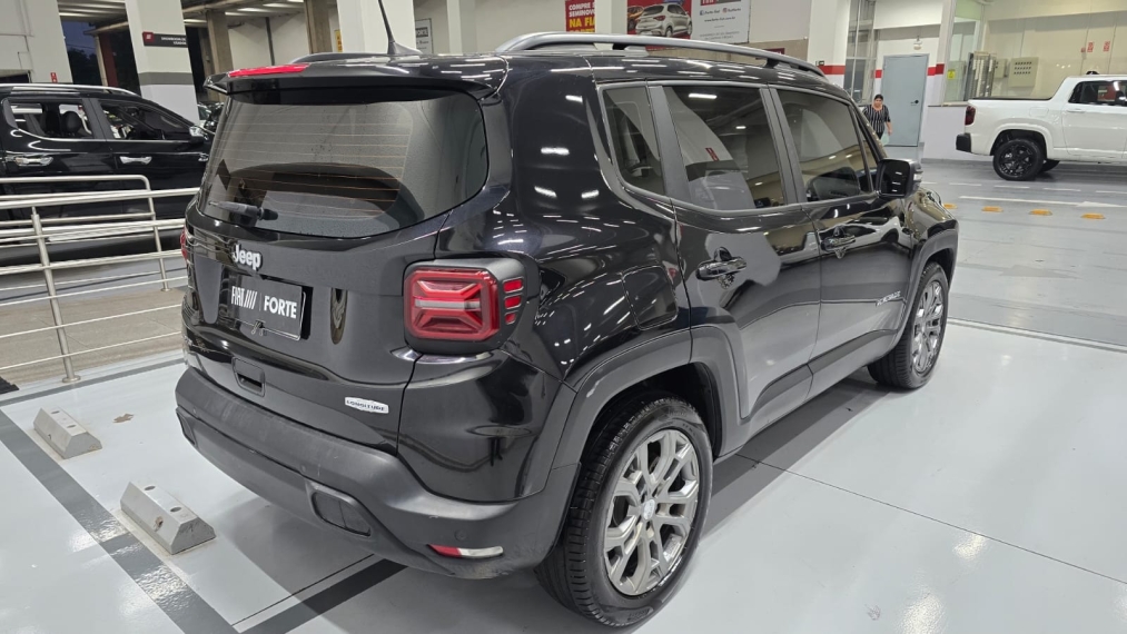 jeep renegade 1.3 t270 turbo flex longitude at6 4p automatico 202513