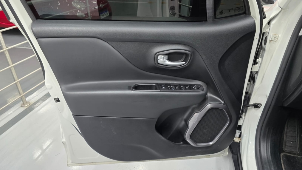 jeep renegade 1.3 t270 turbo flex longitude at6 4p automatico 20259