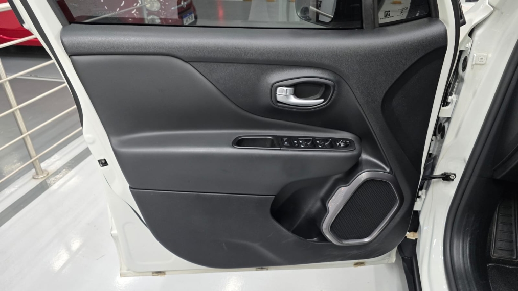 jeep renegade 1.3 t270 turbo flex longitude at6 4p automatico 20259