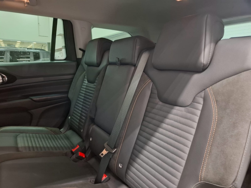 jeep commander 1.3 t270 turbo flex limited at6 4p automatico 202512