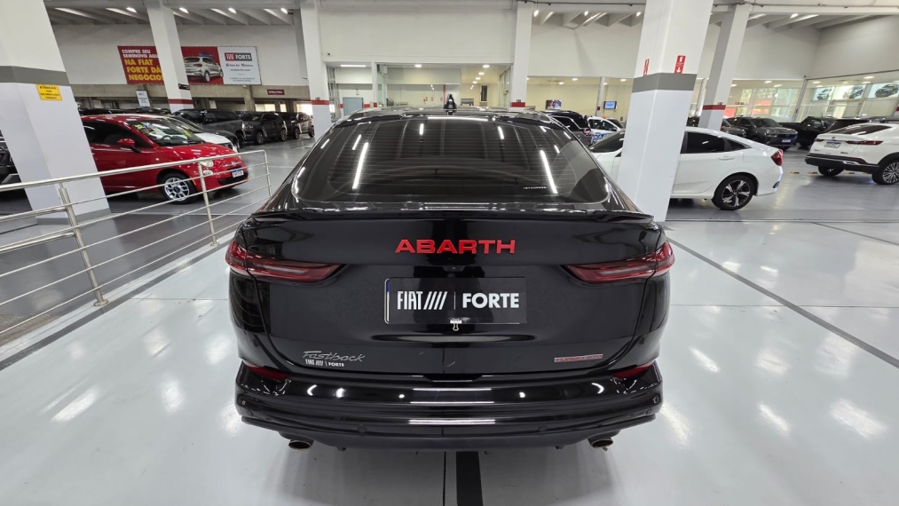 fiat fastback 1.3 turbo 270 flex abarth at6 4p automatico 202514