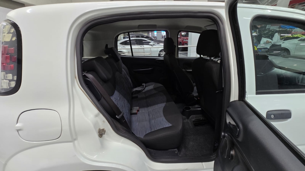 fiat uno 1.0 firefly flex attractive 4p manual automatico 201711