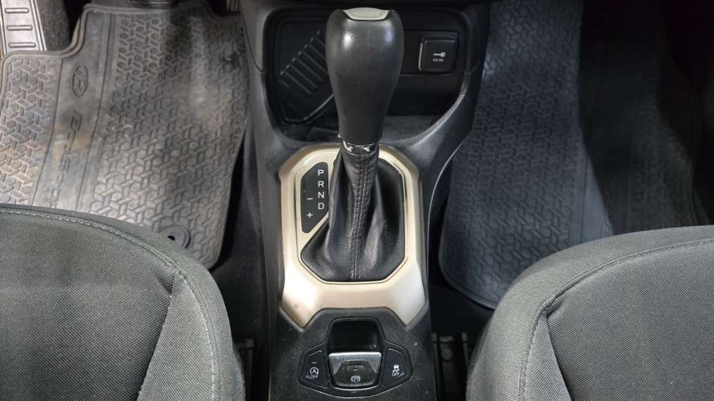 jeep renegade 1.8 16v flex 4p automatico.8