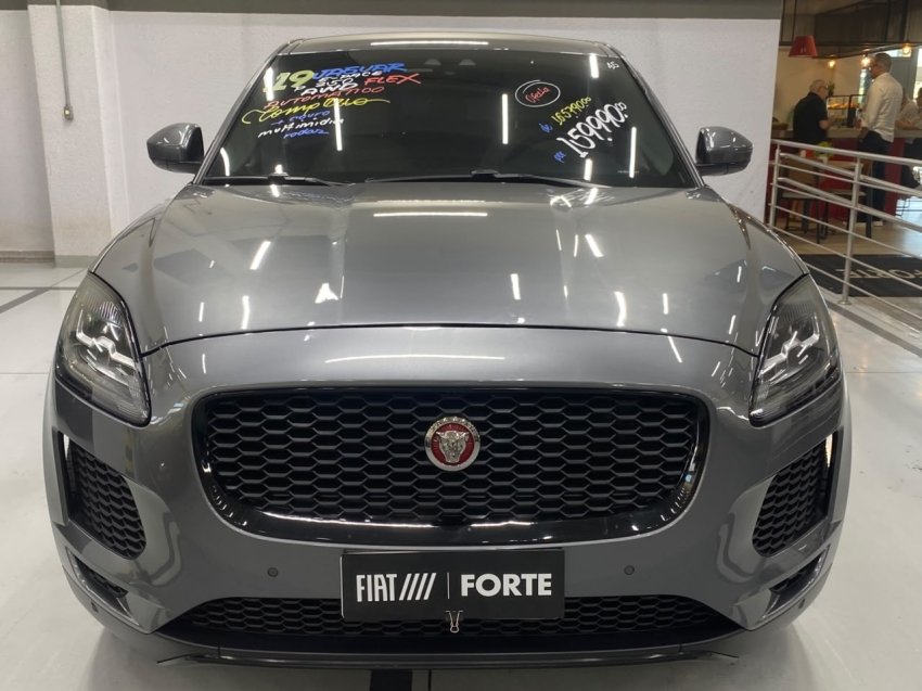 jaguar e-pace 2.0 16v p250 flex r-dynamic se awd automatico 4p 20192