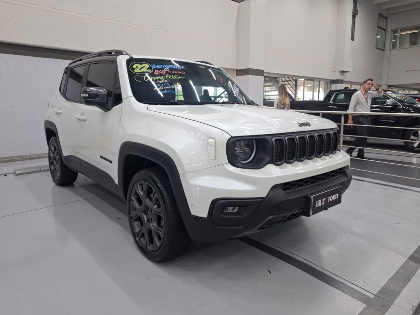 jeep renegade 1.3 t270 turbo flex s 4x4 at9 2022 jeep renegade 1.3 t270 turbo flex s 4x4 at9 2022