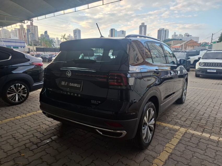 volkswagen t-cross 1.0 200 tsi total flex comfortline automatico. volkswagen t-cross 1.0 200 tsi total flex comfortline automatico.