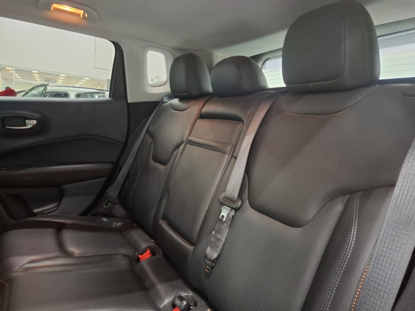 jeep compass 2.0 16v flex limited automatico 4p 2018 jeep compass 2.0 16v flex limited automatico 4p 2018