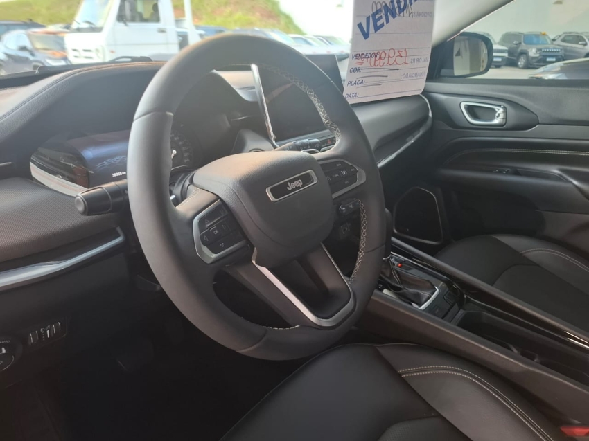 jeep compass 1.3 t270 turbo flex longitude at6 2023 jeep compass 1.3 t270 turbo flex longitude at6 2023