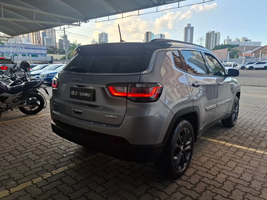 jeep compass 1.3 t270 turbo flex longitude at6 2023 jeep compass 1.3 t270 turbo flex longitude at6 2023