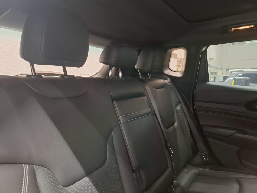 jeep compass 1.3 t270 turbo flex s at6 4p automatico 2023 jeep compass 1.3 t270 turbo flex s at6 4p automatico 2023