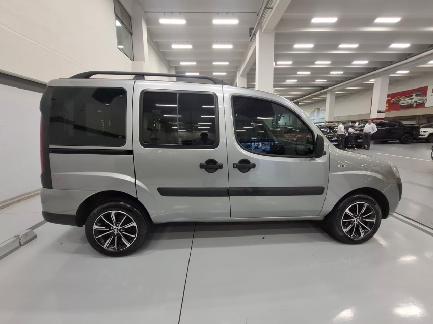 fiat doblo 1.8 mpi essence 16v flex 4p manual 2015 fiat doblo 1.8 mpi essence 16v flex 4p manual 2015