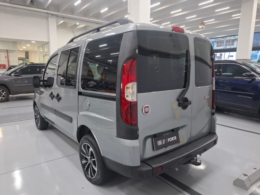 fiat doblo 1.8 mpi essence 16v flex 4p manual 2015 fiat doblo 1.8 mpi essence 16v flex 4p manual 2015