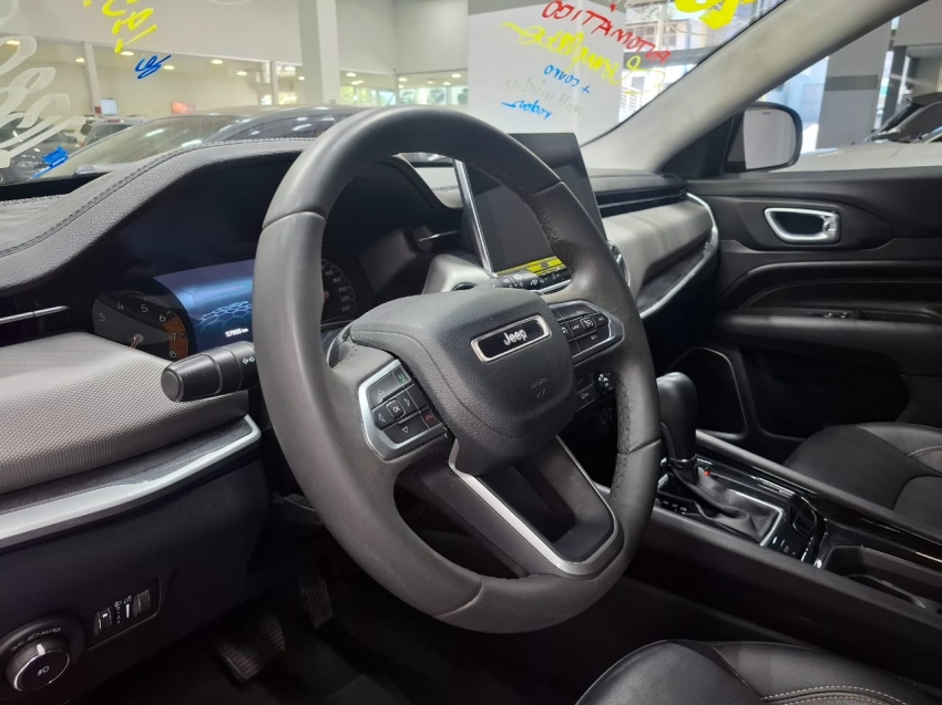 jeep compass 1.3 t270 turbo flex longitude at6 4p automatico 2023 jeep compass 1.3 t270 turbo flex longitude at6 4p automatico 2023