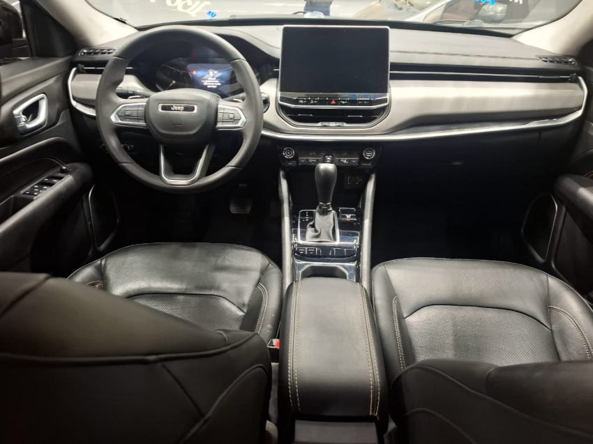 jeep compass 1.3 t270 turbo flex longitude at6 4p automatico 2023 jeep compass 1.3 t270 turbo flex longitude at6 4p automatico 2023