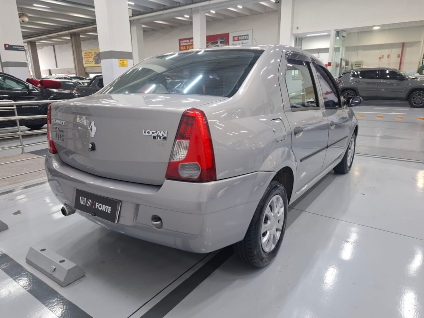 renault logan 1.0 expression 16v flex 4p manual 2009 renault logan 1.0 expression 16v flex 4p manual 2009