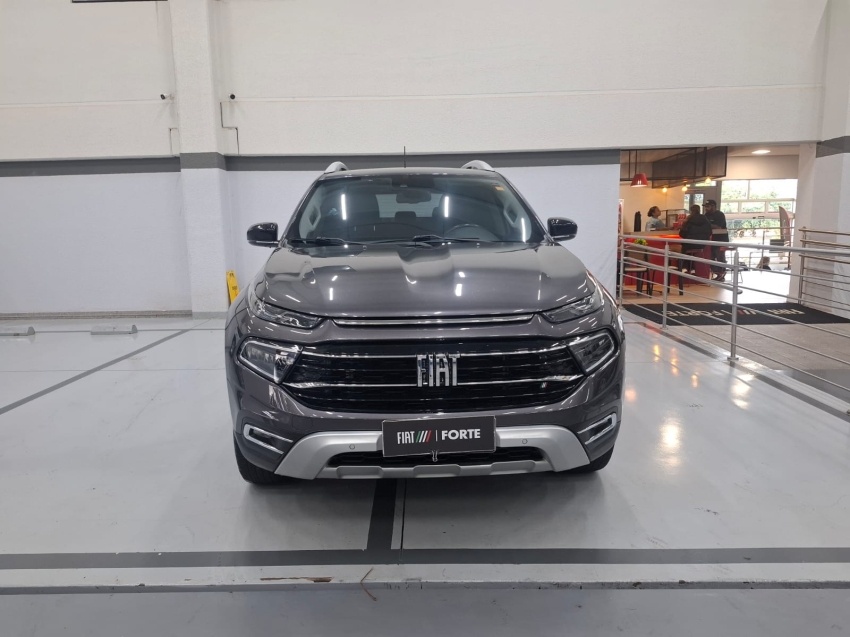 fiat toro 1.3 turbo 270 flex volcano at6 4p automatico 2022 fiat toro 1.3 turbo 270 flex volcano at6 4p automatico 2022