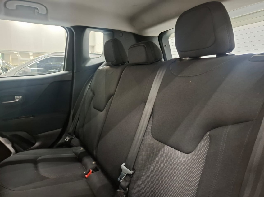 jeep renegade 1.8 16v flex longitude 4p automatico 2020 jeep renegade 1.8 16v flex longitude 4p automatico 2020