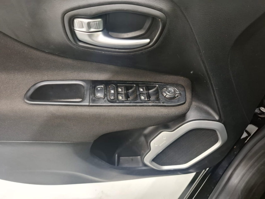 jeep renegade 1.8 16v flex longitude 4p automatico 2020 jeep renegade 1.8 16v flex longitude 4p automatico 2020