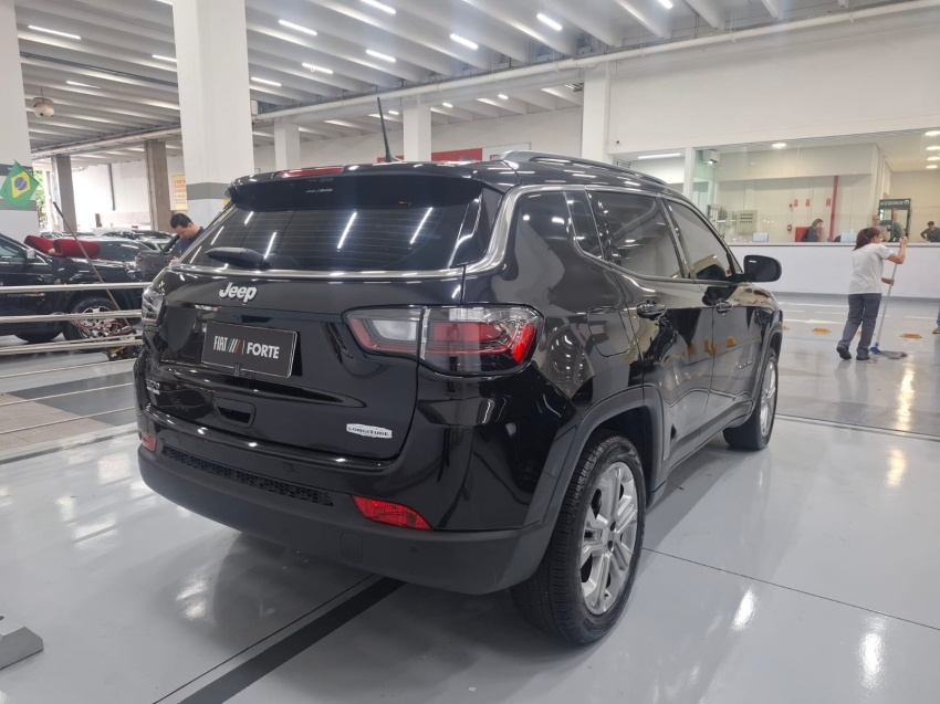 jeep compass 1.3 t270 turbo flex longitude at6 2022 jeep compass 1.3 t270 turbo flex longitude at6 2022