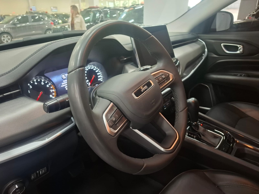 jeep compass 1.3 t270 turbo flex longitude at6 2022 jeep compass 1.3 t270 turbo flex longitude at6 2022