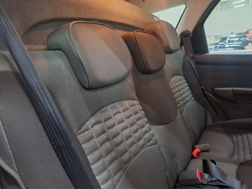 fiat palio 1.8 mpi adventure weekend 16v flex 4p automatizado 2013