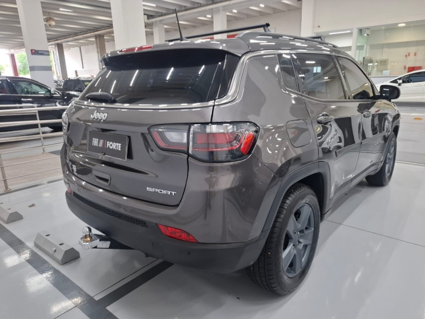 jeep compass 1.3 t270 turbo flex sport at6 2022 jeep compass 1.3 t270 turbo flex sport at6 2022