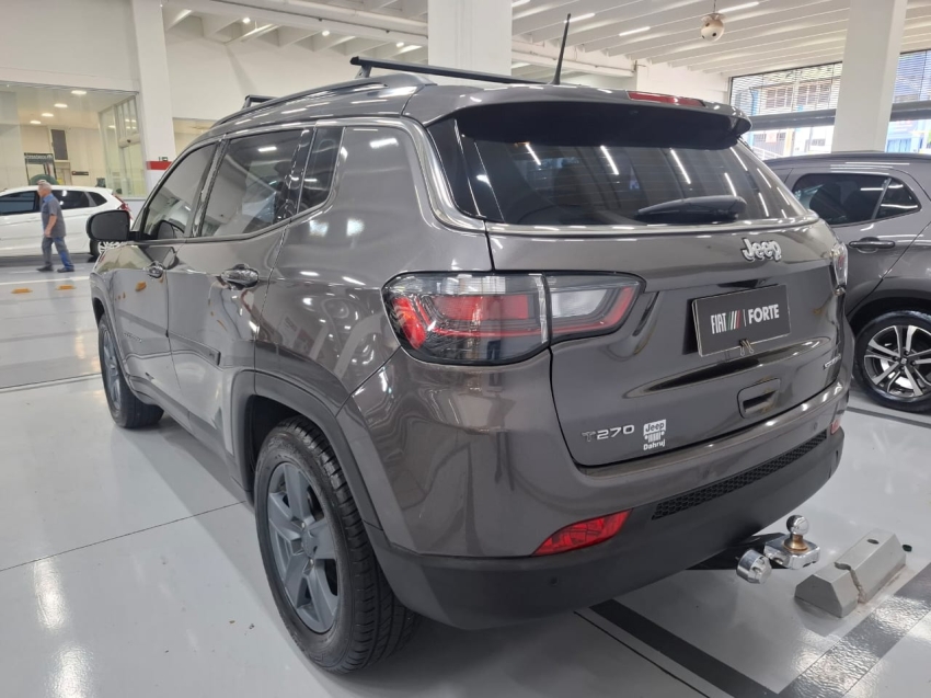 jeep compass 1.3 t270 turbo flex sport at6 2022 jeep compass 1.3 t270 turbo flex sport at6 2022