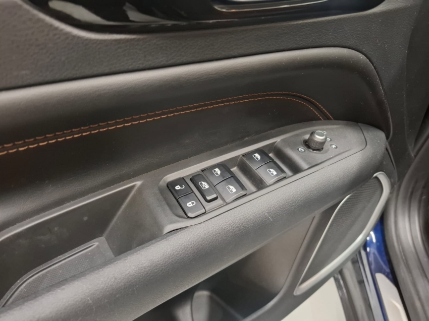 jeep compass 1.3 t270 turbo flex limited at6 2023 jeep compass 1.3 t270 turbo flex limited at6 2023