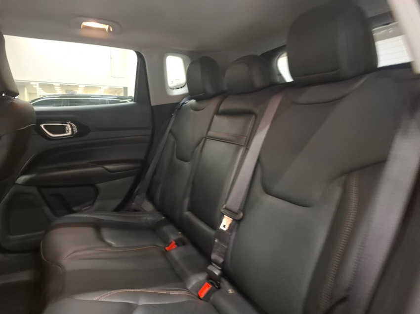 jeep compass 1.3 t270 turbo flex limited at6 2023 jeep compass 1.3 t270 turbo flex limited at6 2023