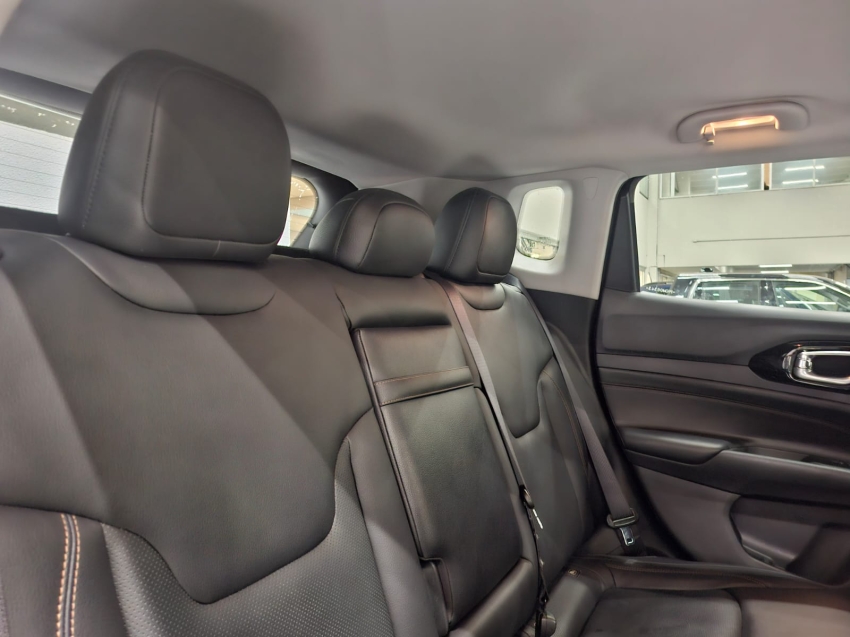 jeep compass 1.3 t270 turbo flex limited at6 2023 jeep compass 1.3 t270 turbo flex limited at6 2023