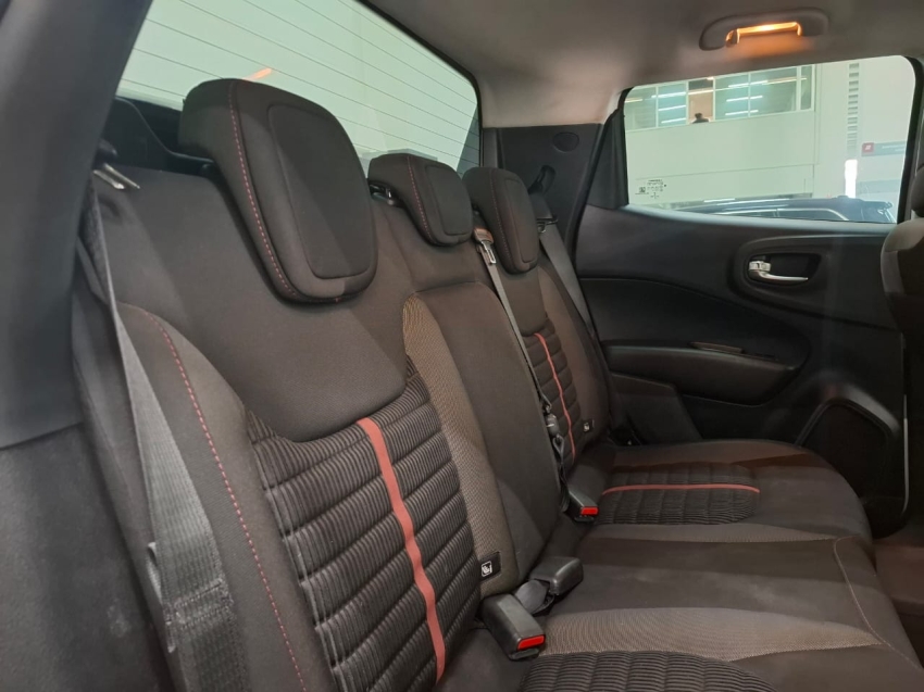 fiat toro 1.8 16v evo flex freedom at6 4p automatico 2021 fiat toro 1.8 16v evo flex freedom at6 4p automatico 2021