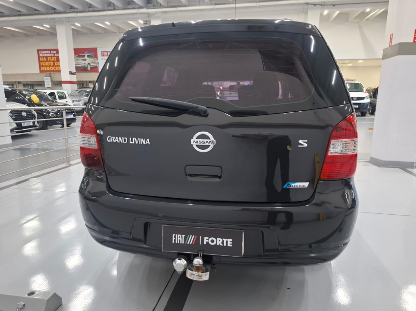 nissan grand livina 1.8 s 16v flex 4p manual 2013 nissan grand livina 1.8 s 16v flex 4p manual 2013