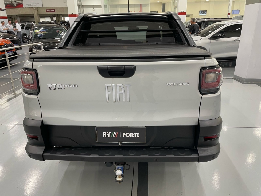 fiat strada 1.3 firefly flex volcano cd manual 4p automatico 2023 fiat strada 1.3 firefly flex volcano cd manual 4p automatico 2023