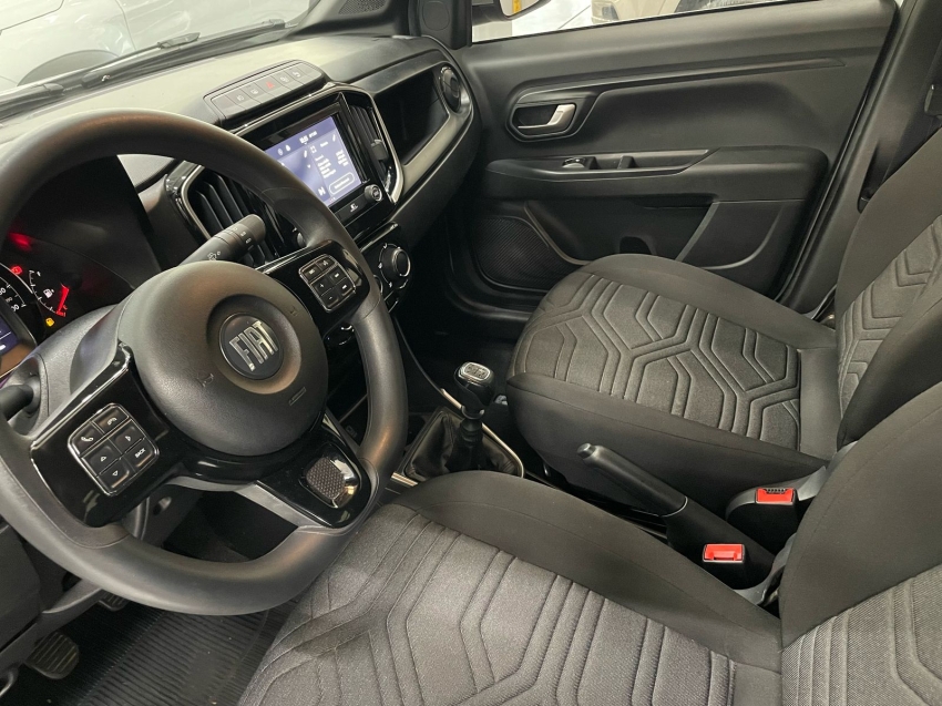 fiat strada 1.3 firefly flex volcano cd manual 4p automatico 2023 fiat strada 1.3 firefly flex volcano cd manual 4p automatico 2023
