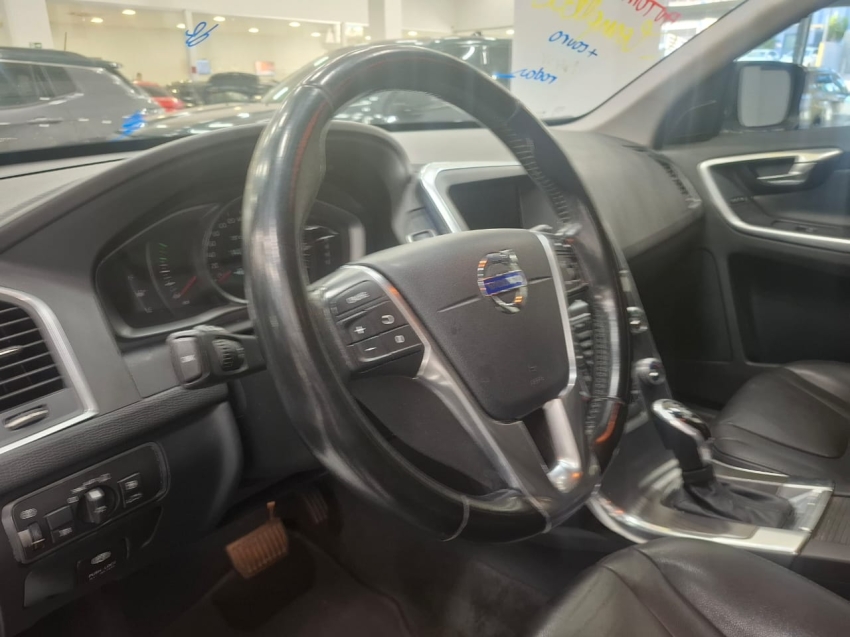 volvo xc60 2.0 t5 comfort fwd turbo gasolina 4p automatico 2015 volvo xc60 2.0 t5 comfort fwd turbo gasolina 4p automatico 2015