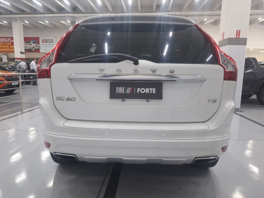 volvo xc60 2.0 t5 comfort fwd turbo gasolina 4p automatico 2015 volvo xc60 2.0 t5 comfort fwd turbo gasolina 4p automatico 2015