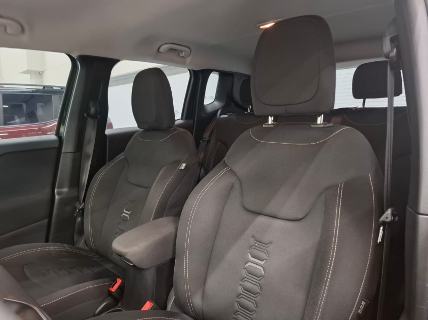 jeep renegade 1.3 t270 turbo flex sport at6 4p automatico 2022 jeep renegade 1.3 t270 turbo flex sport at6 4p automatico 2022