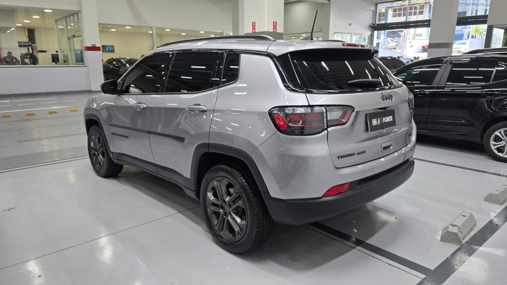 jeep compass 2.0 td350 turbo diesel longitude at9 4p automatico 202215