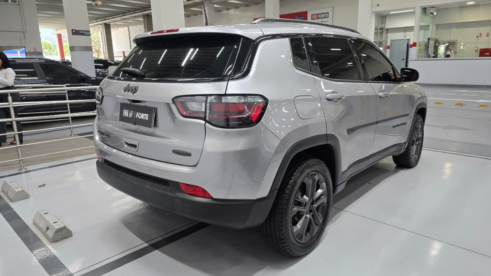 jeep compass 2.0 td350 turbo diesel longitude at9 4p automatico 202213