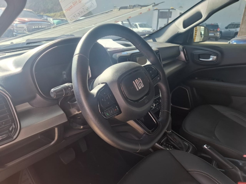 fiat toro 1.3 turbo 270 flex volcano at6 4p automatico 2024 fiat toro 1.3 turbo 270 flex volcano at6 4p automatico 2024