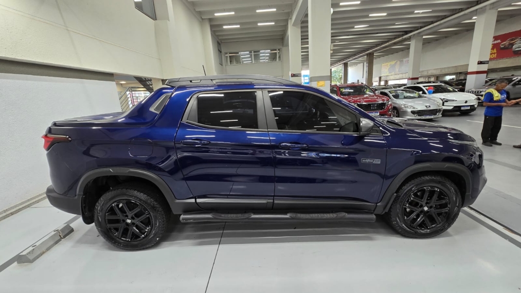 fiat toro 2.0 16v turbo diesel ultra 4wd at9 4p automatico 20224