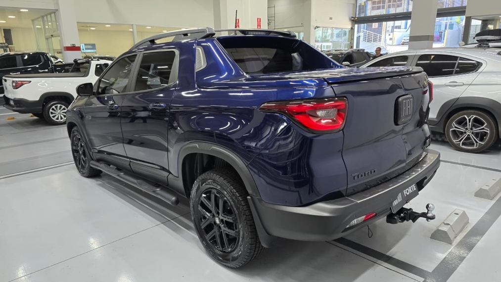 fiat toro 2.0 16v turbo diesel ultra 4wd at9 4p automatico 202215